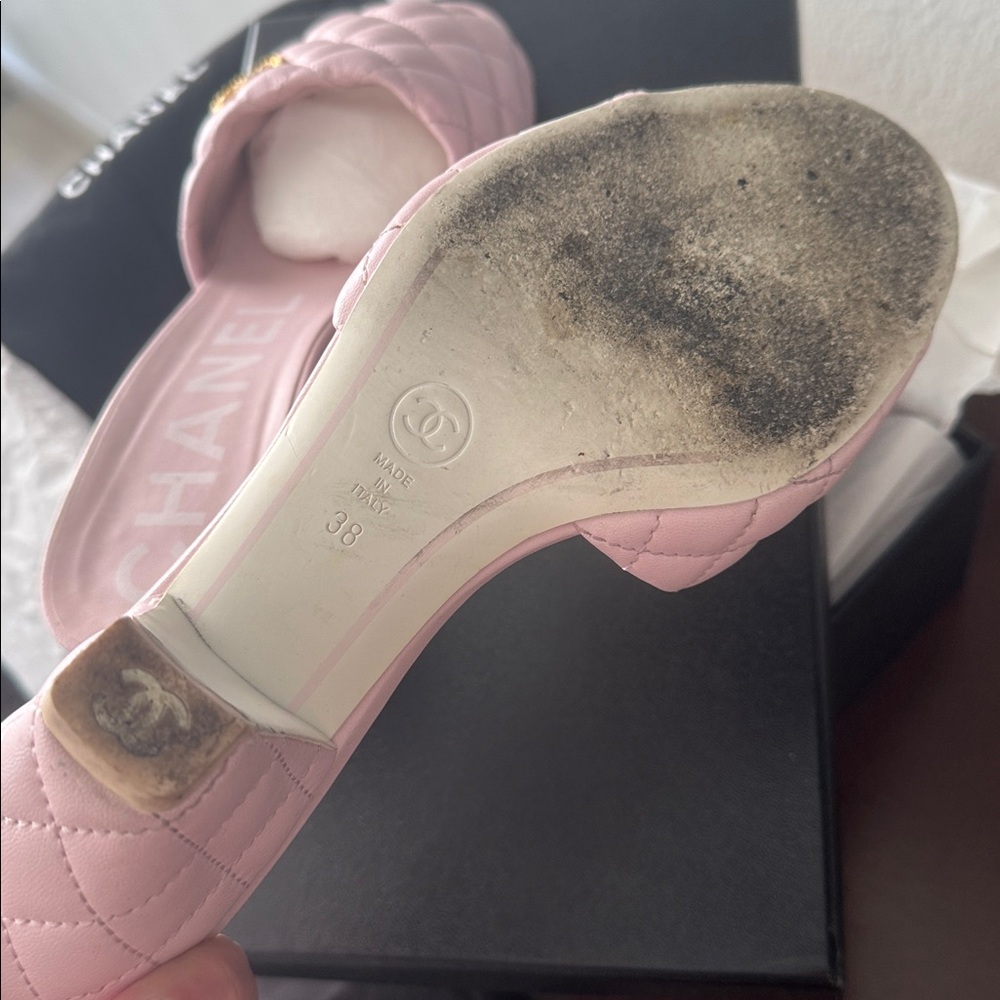 CHANEL CC Diamond Light Pink Quilted Mules Size 38 - Picture 7 of 16